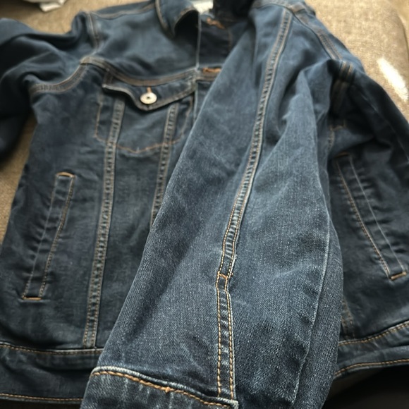 Jacket - Picture 3 of 3